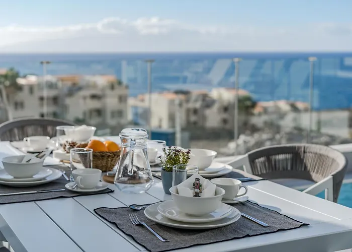 Estandar 4 - Casangular By Upper Willa