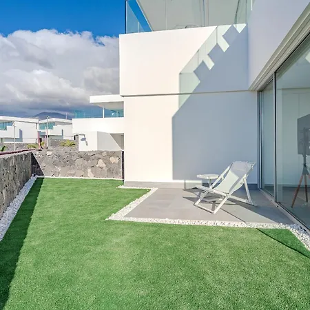 Estandar 4 - Casangular By Upper أذيخي