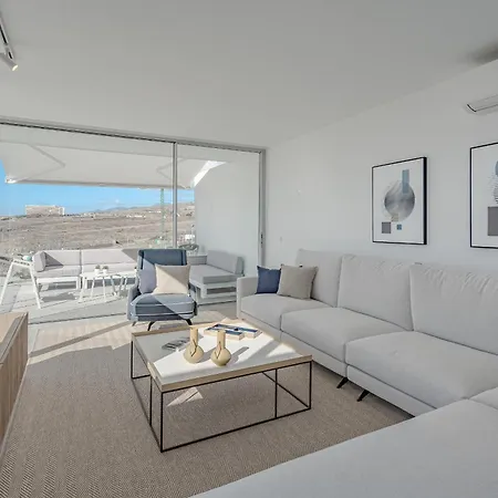 Estandar 4 - Casangular By Upper Vila