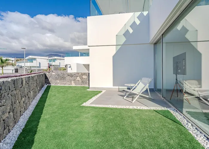 Estandar 4 - Casangular By Upper أذيخي