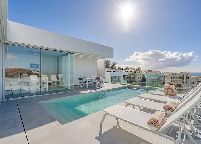 Estandar 4 - Casangular By Upper * أذيخي