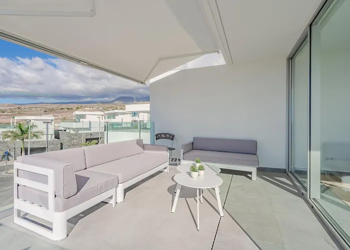 Estandar 4 - Casangular By Upper